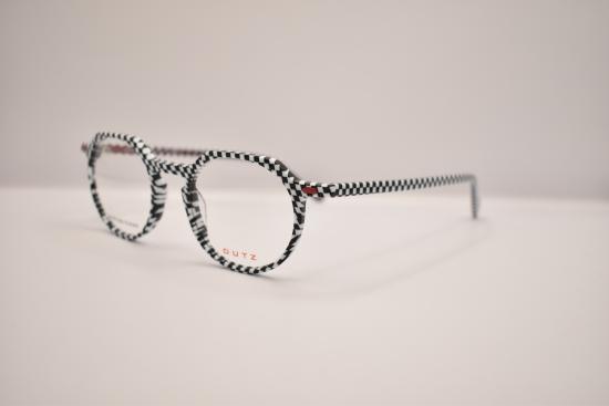 Preview: DZ2251 (95)