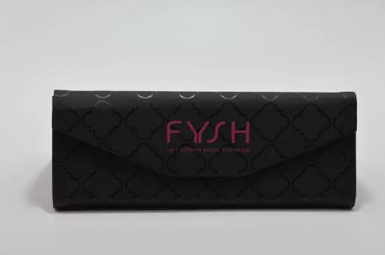 Fysh Hartschalenetui - Farbe Schwarz