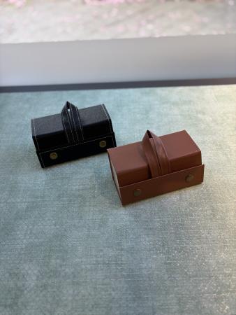 Brillen-Aufbewahrungsbox mit 3 Fächern
