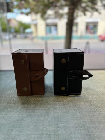 Brillen-Aufbewahrungsbox mit 4 Fächern
