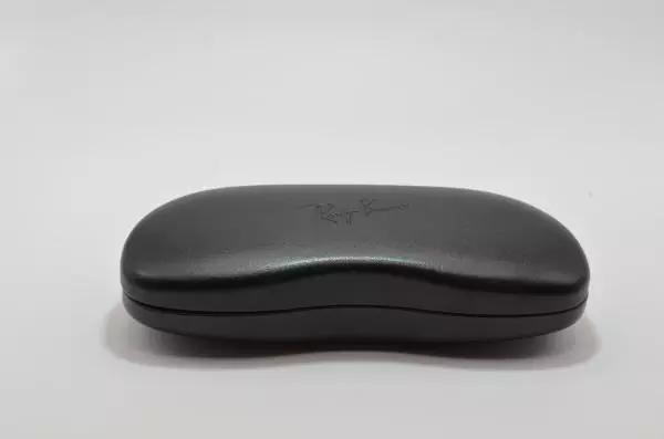 Ray Ban Hartschalenetui - Farbe Schwarz