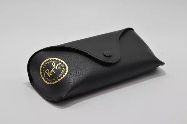 Ray Ban Softcase Etui - Farbe Schwarz