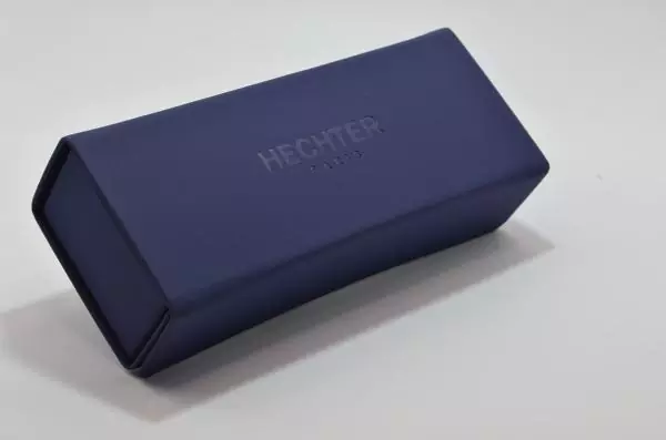 Hechter Paris Hartschalenetui - Farbe Blau + Tuch