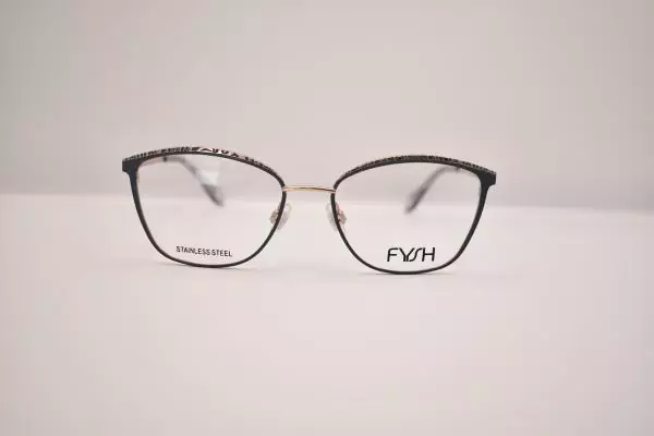 Fysh F-3705 (M203)