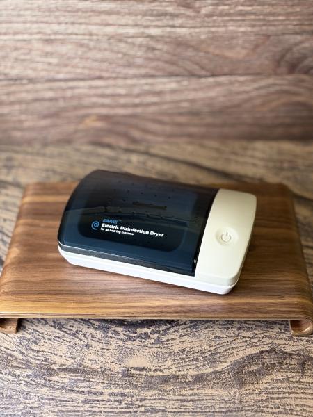 Kapak Elektronischer UV-C Hörgerätetrockner und Luftentfeuchter (Trockenbox)