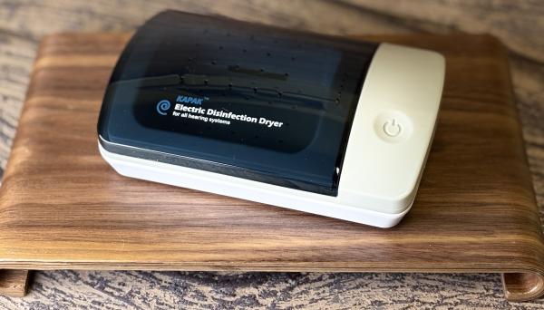 Kapak Elektronischer UV-C Hörgerätetrockner und Luftentfeuchter (Trockenbox)