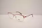 Die Brille UN676 gibt es auch in der Farbe Rot