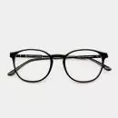 Die Brille Feinbäcker gibt es auch in der Farbe Schwarz